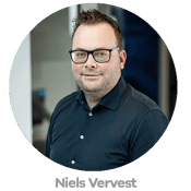 Niels-spreker-1x1-transparant